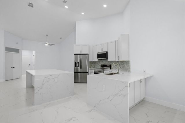 4521 CARLTON GOLF Drive, Lake Worth, FL 33449