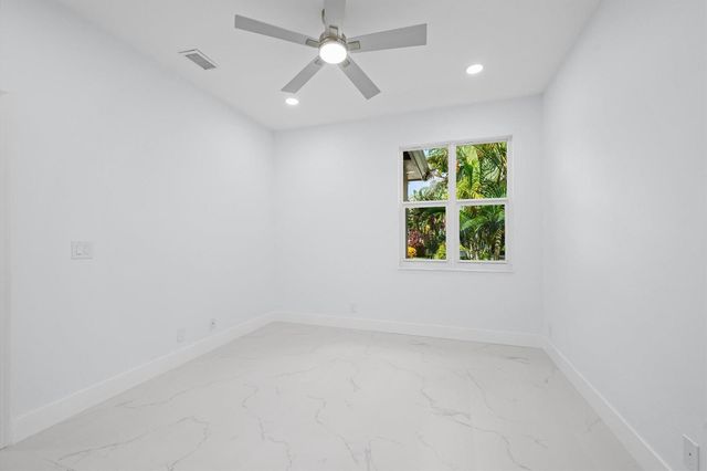 4521 CARLTON GOLF Drive, Lake Worth, FL 33449