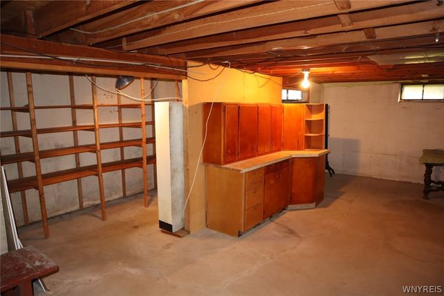 120 Shawnee Place, West Seneca, NY 14224