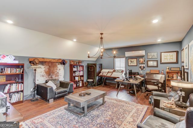 3273 Bailey Road, Mulberry, GA 30019