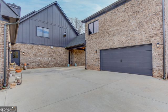 3273 Bailey Road, Mulberry, GA 30019