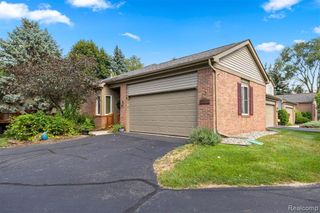6546 Quail Run Circle, Westland, MI 48185