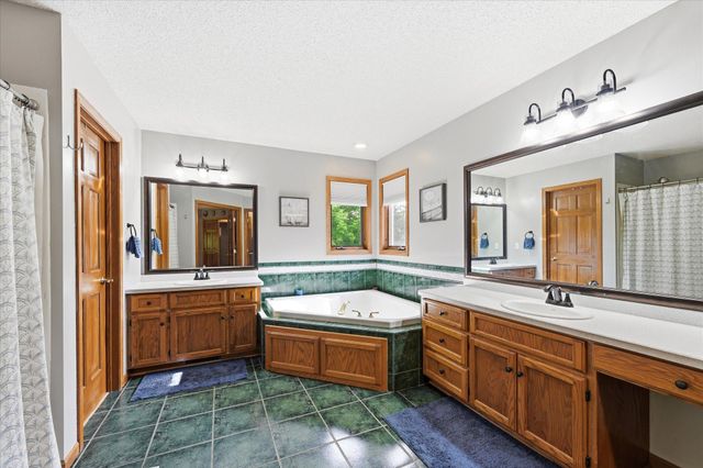 13930 201st Avenue NW, Elk River, MN 55330