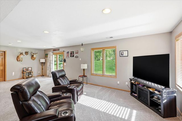 13930 201st Avenue NW, Elk River, MN 55330