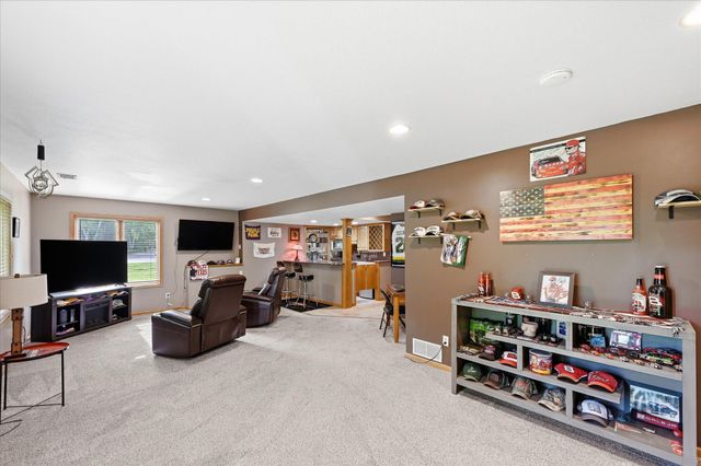 13930 201st Avenue NW, Elk River, MN 55330