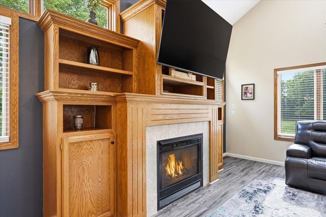13930 201st Avenue NW, Elk River, MN 55330