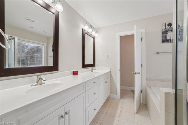 7003 Pearson Run Court, Summerfield, NC 27358