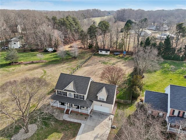 7003 Pearson Run Court, Summerfield, NC 27358