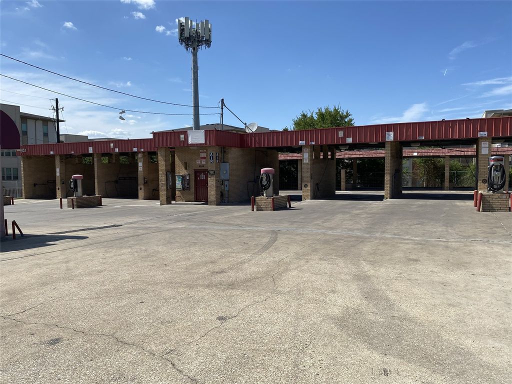 9513 Bruton Road, Dallas, TX 75217