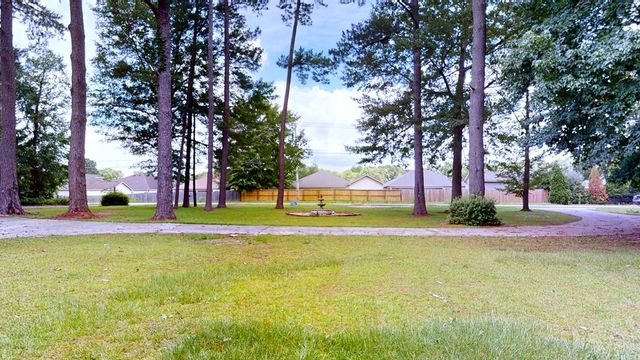 391 Hatton Rd, Dothan, AL 36301