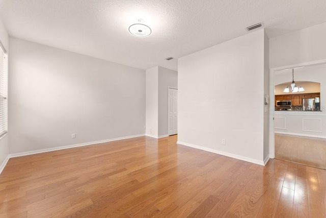 5075 CHINA SEA DRIVE, Tavares, FL 32778