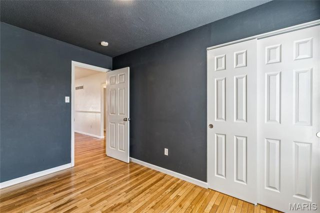 435 Lemondale Lane, Florissant, MO 63031