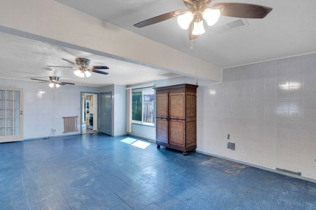 2653 Hartford Lane, Lancaster, TX 75134