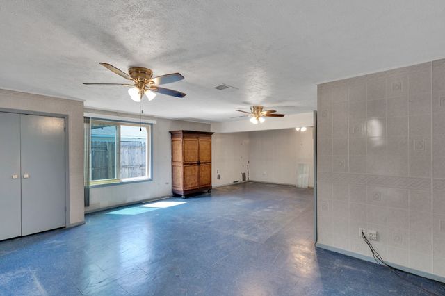 2653 Hartford Lane, Lancaster, TX 75134