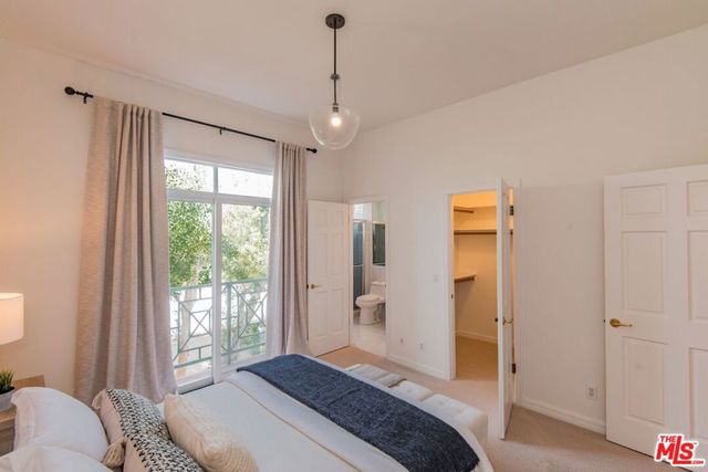 1044 5th Street 202, Santa Monica, CA 90403