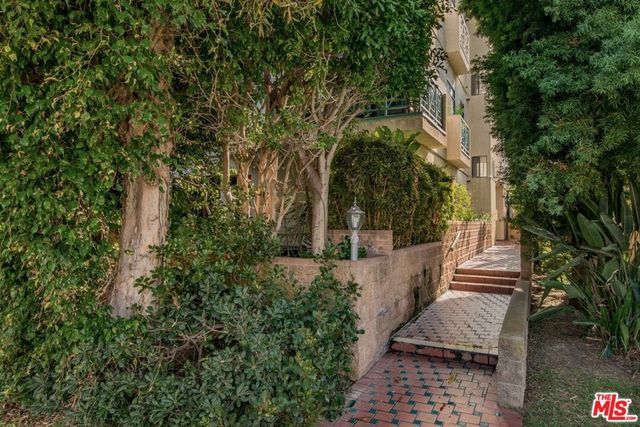 1044 5th Street 202, Santa Monica, CA 90403