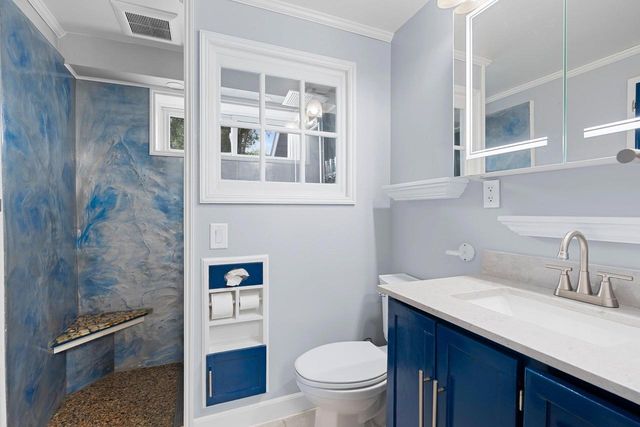 424 WASHINGTON STREET, Oconto, WI 54153