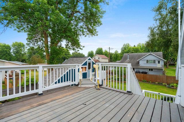 424 WASHINGTON STREET, Oconto, WI 54153