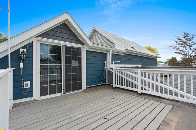 424 WASHINGTON STREET, Oconto, WI 54153