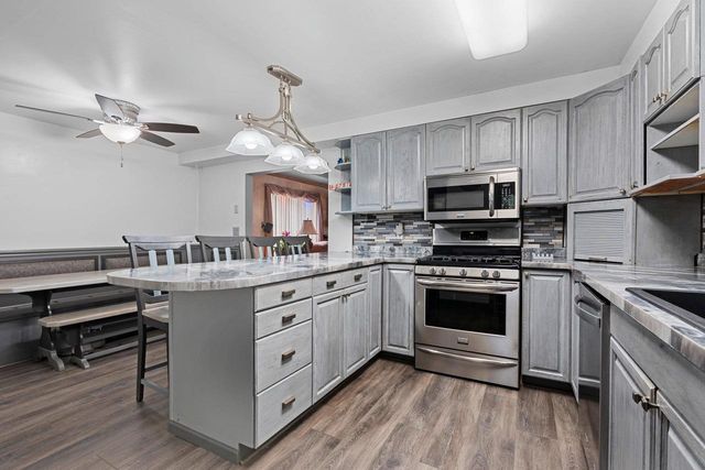 424 WASHINGTON STREET, Oconto, WI 54153