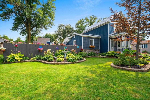 424 WASHINGTON STREET, Oconto, WI 54153