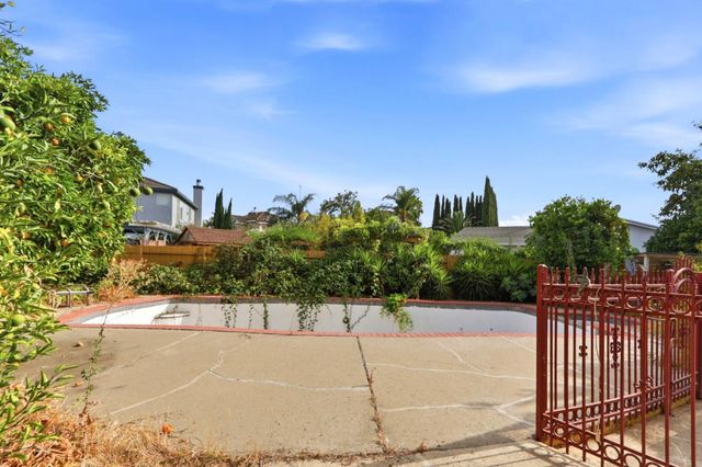 3624 Bridal Place Court, San Jose, CA 95121