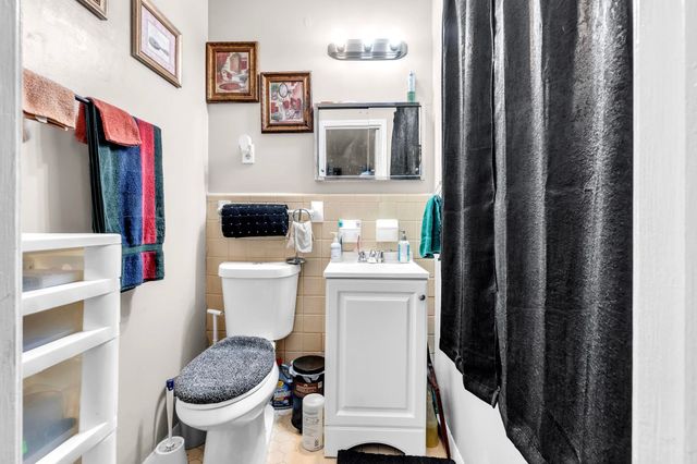 4905 FERNBROOK DR, Memphis, TN 38118