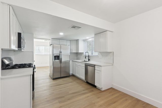 12127 Cabana LN, Austin, TX 78727