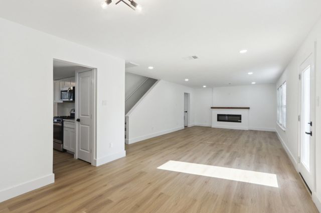 12127 Cabana LN, Austin, TX 78727