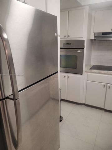 1200 W Ave 720 720, Miami Beach, FL 33139