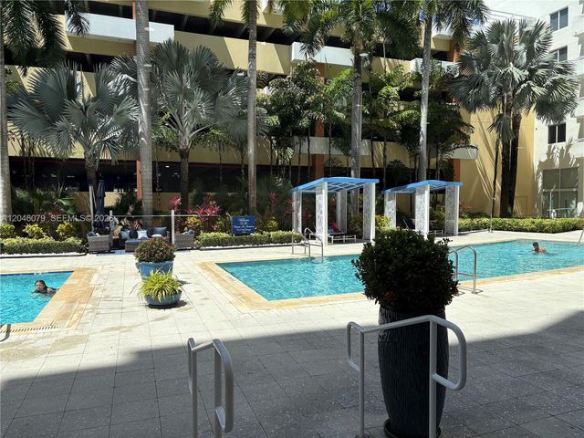18800 NE 29 Ave 807, Aventura, FL 33180