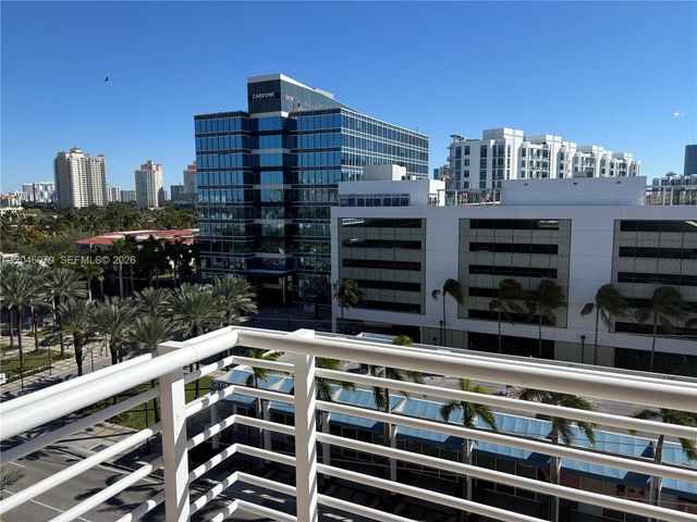 18800 NE 29 Ave 807, Aventura, FL 33180