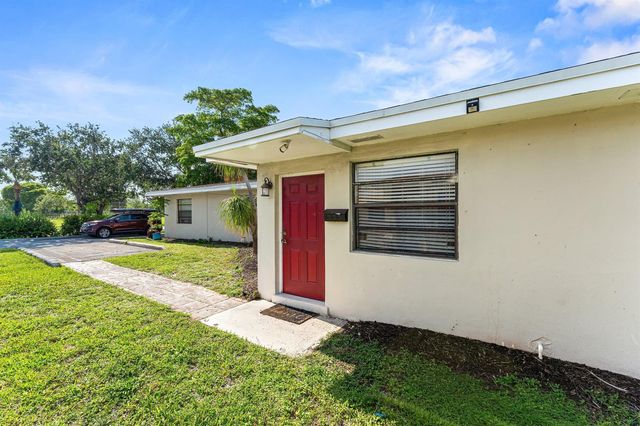 1717 NE 3rd Avenue, Delray Beach, FL 33444
