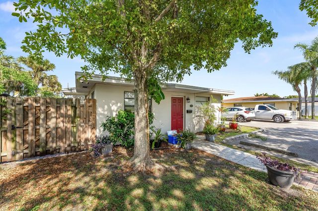 1717 NE 3rd Avenue, Delray Beach, FL 33444
