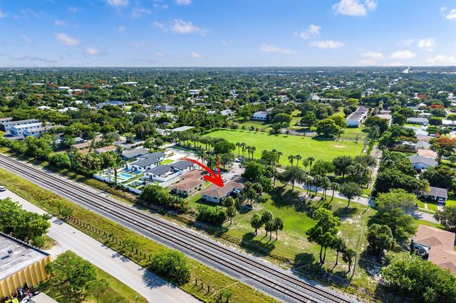 1717 NE 3rd Avenue, Delray Beach, FL 33444