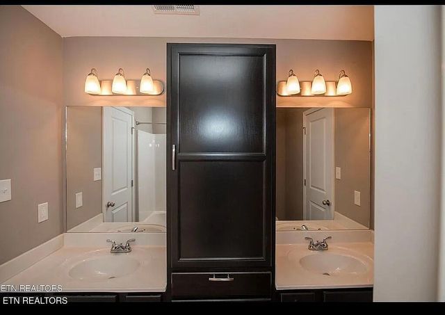 2312 Denham Way, Powell, TN 37849