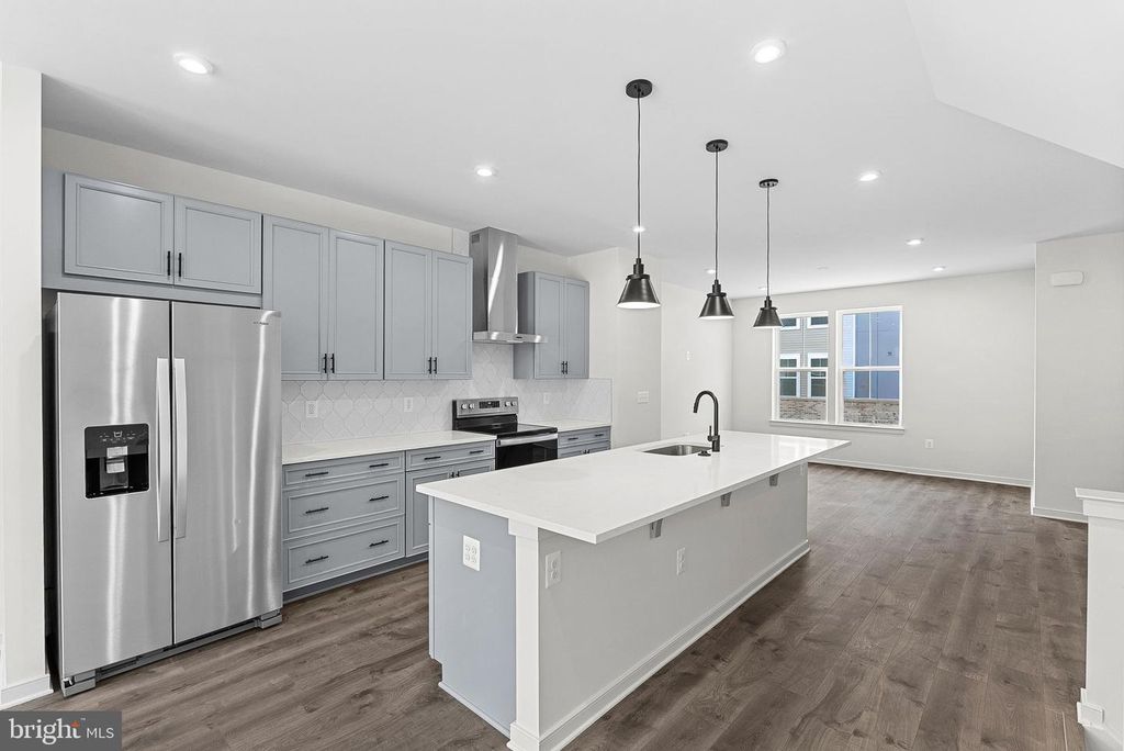17940 ALICIA AVE, Dumfries, VA 22026