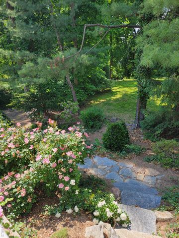 103 River Road, Briarcliff Manor, NY 10510