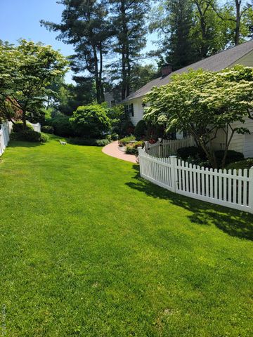 103 River Road, Briarcliff Manor, NY 10510