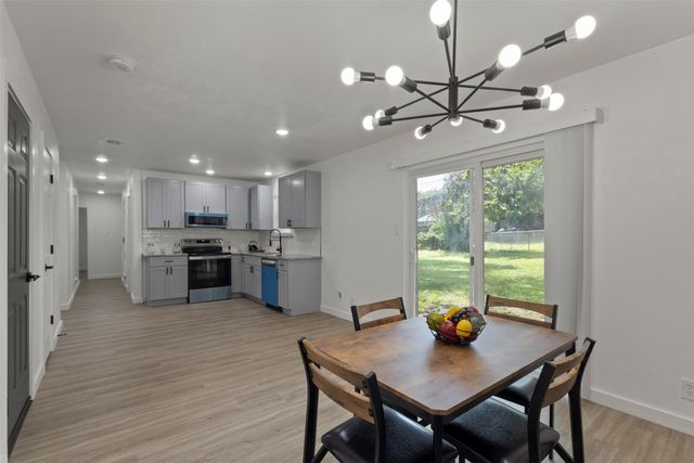311 Arthur Drive, Kennedale, TX 76060