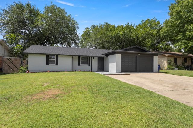 311 Arthur Drive, Kennedale, TX 76060