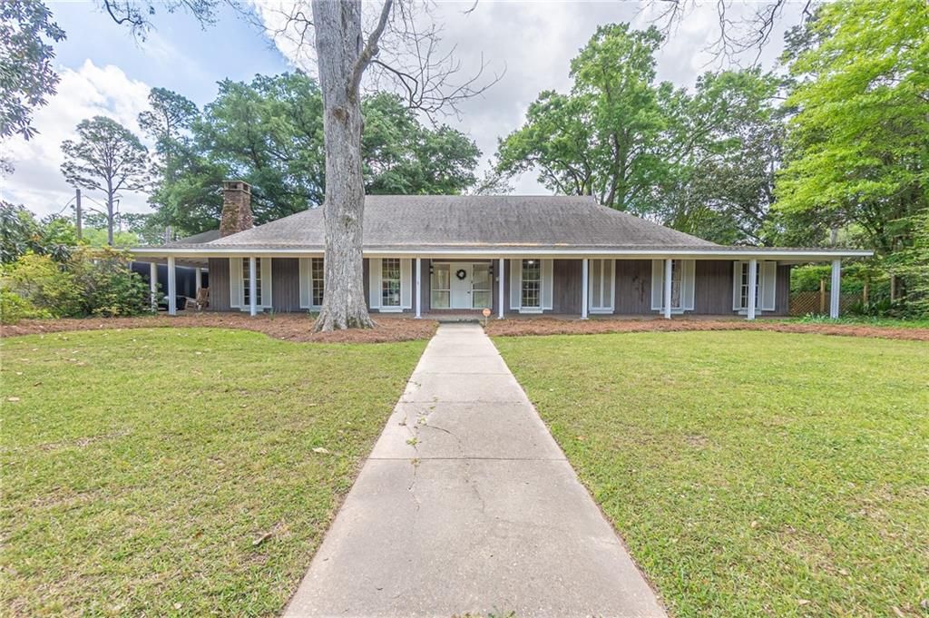 3806 PECAN Drive, Alexandria, LA 71302