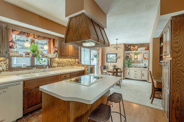 52 S Martin Road, Janesville, WI 53545