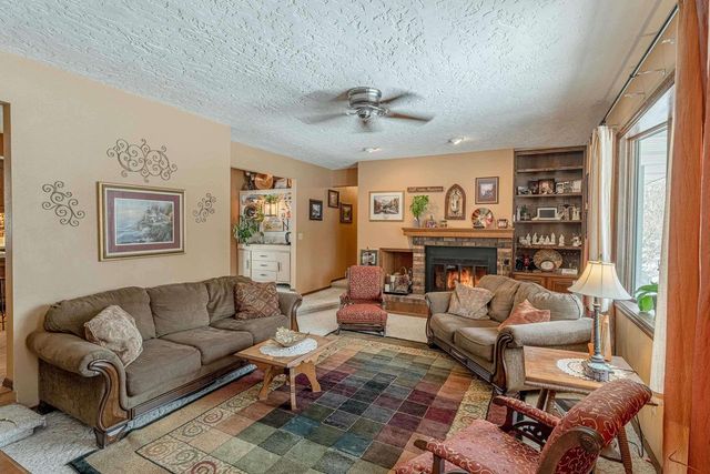 52 S Martin Road, Janesville, WI 53545