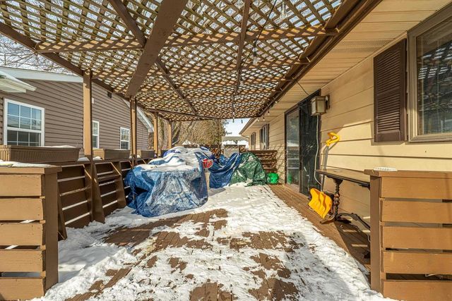 52 S Martin Road, Janesville, WI 53545