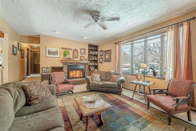 52 S Martin Road, Janesville, WI 53545