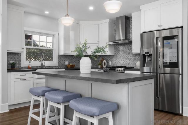 3763 Dana Pl, San Diego, CA 92103
