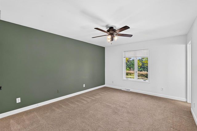 6005 Williamsburg Way, Madison, WI 53719