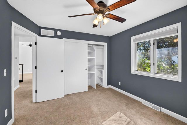 6005 Williamsburg Way, Madison, WI 53719