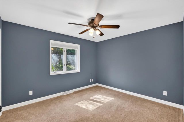 6005 Williamsburg Way, Madison, WI 53719